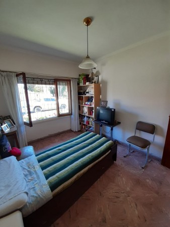 CHALET 4 AMBIENTES BRANDSEN AL 6000