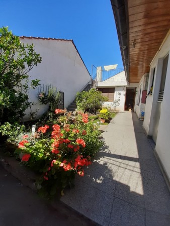 CHALET 4 AMBIENTES BRANDSEN AL 6000