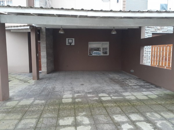 CASA 4 AMBIENTES, LA FLORIDA
