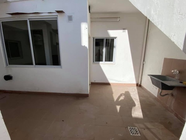 PH 2 AMBIENTES PLANTA BAJA. LURO Y 180
