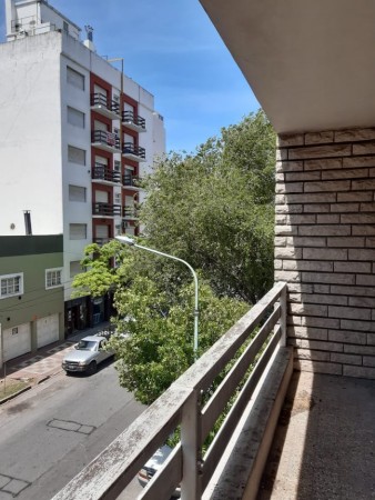 DEPTO.LA PERLA / SEMIPISO. RETASADO