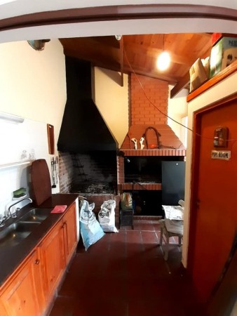 CASA JURAMENTO 1400 5 AMB.
