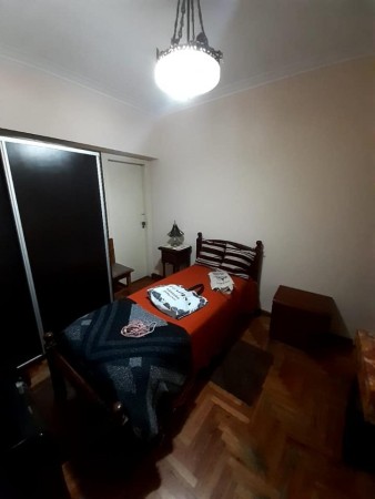CASA JURAMENTO 1400 5 AMB.