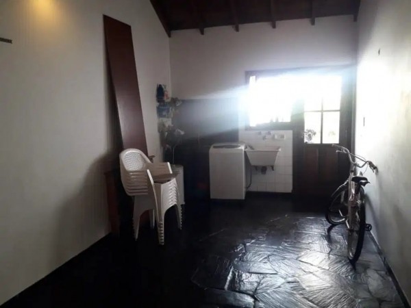 CASA ROLDAN Y FALKNER. 4 AMB. LOS PINARES