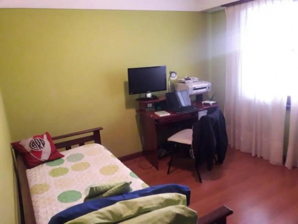 CASA ROLDAN Y FALKNER. 4 AMB. LOS PINARES