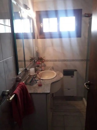 CASA ROLDAN Y FALKNER. 4 AMB. LOS PINARES