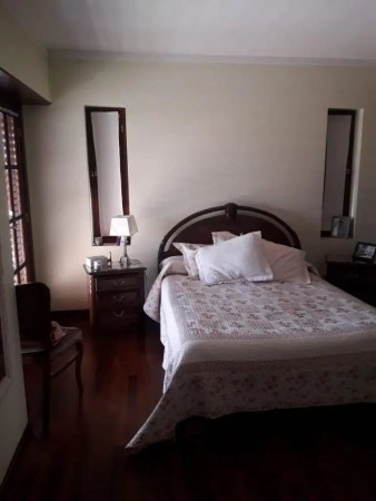 CASA ROLDAN Y FALKNER. 4 AMB. LOS PINARES
