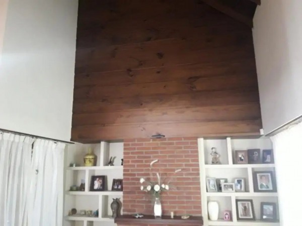 CASA ROLDAN Y FALKNER. 4 AMB. LOS PINARES