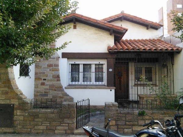 CASA ALVARADO Y MITRE 4 AMB.