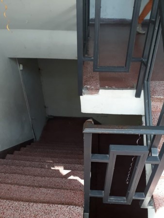 LOCAL 800 M2. LURO Y CHAMPAGÑAT
