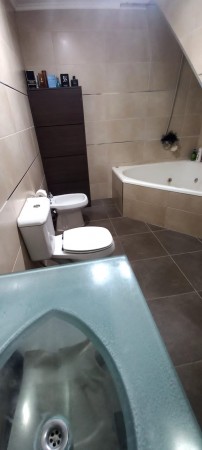 CASA MINIMALISTA. GONZALEZ CHAVES AL 2500