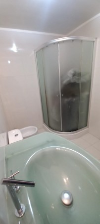 CASA MINIMALISTA. GONZALEZ CHAVES AL 2500