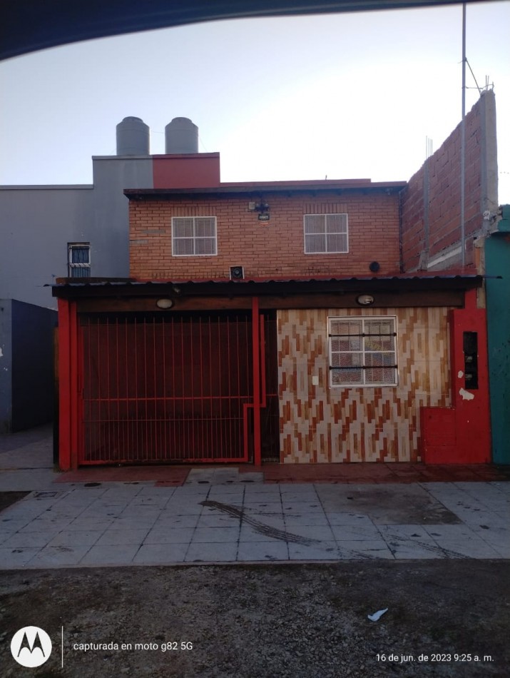 CASA 5 AMB EN DOS PLANTAS