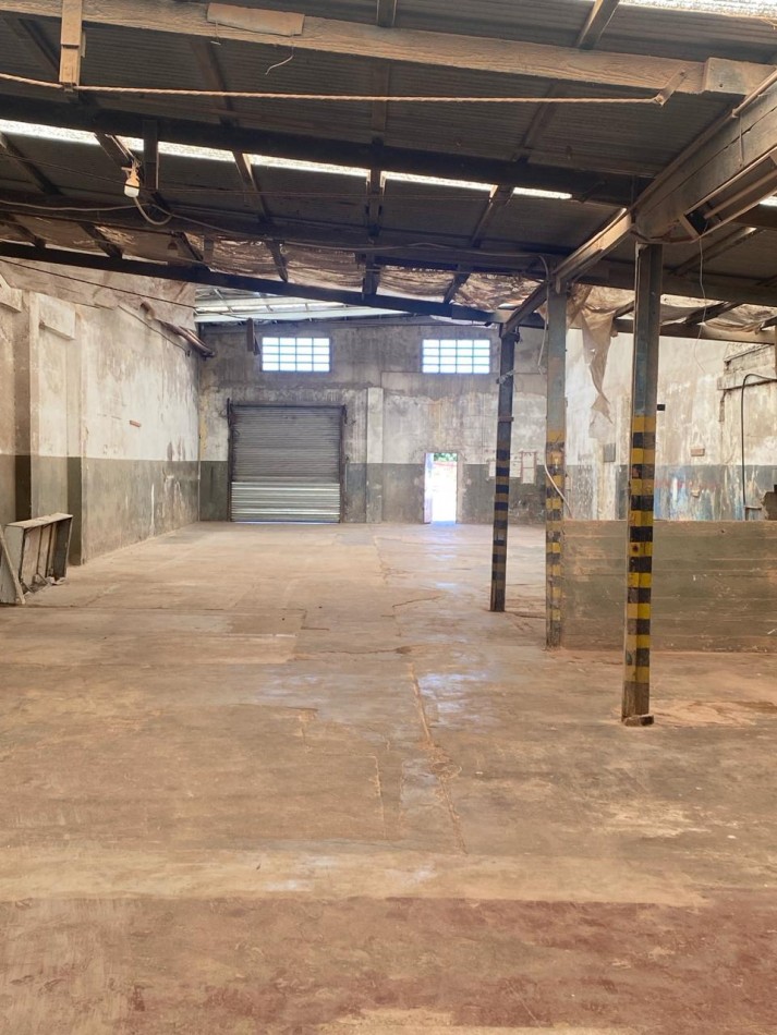 GALPON 550M2 APROX. TERMAS R.HONDO AL 1600.