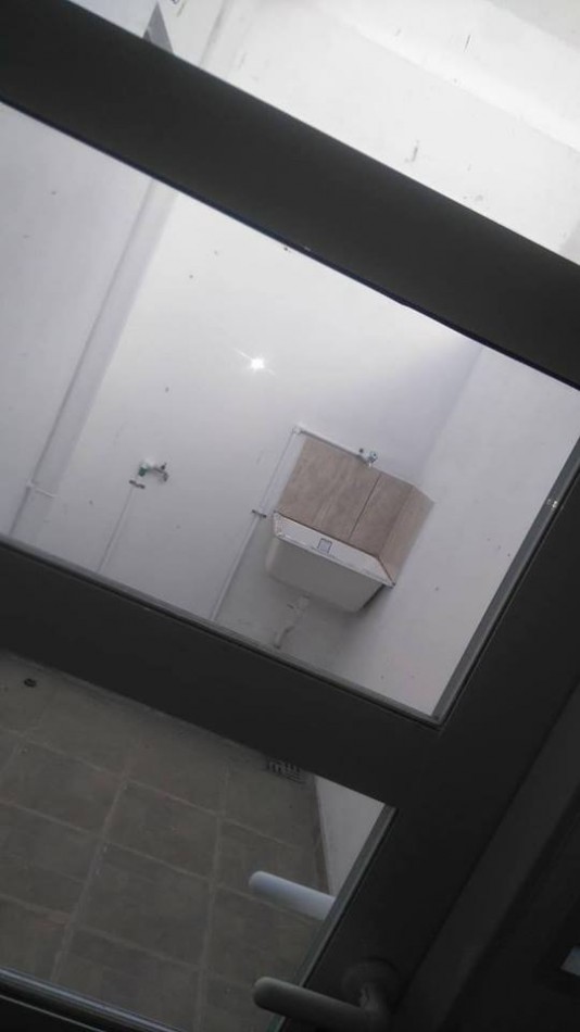 DEPARTAMENTO 2 AMB. COLON Y 220