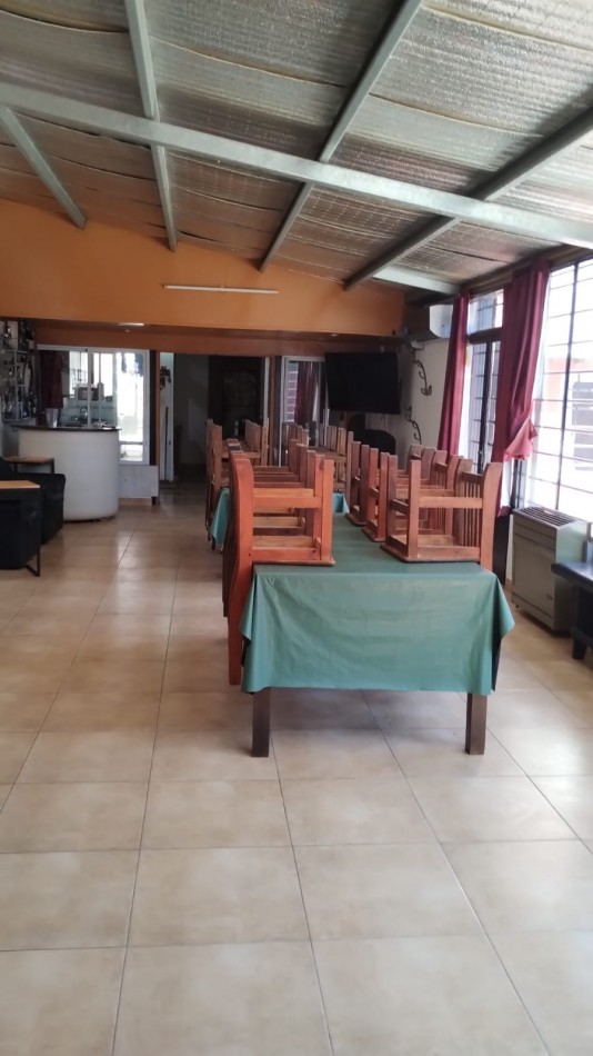 CASA IDEAL HOGAR DE ABUELOS / GERIATRICO. COLON AL 9000