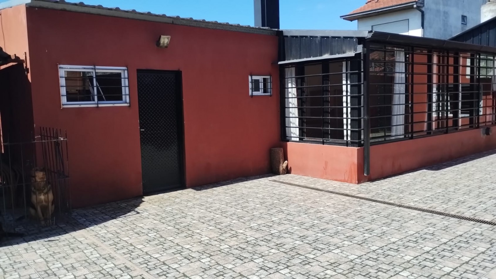 CASA IDEAL HOGAR DE ABUELOS / GERIATRICO. COLON AL 9000