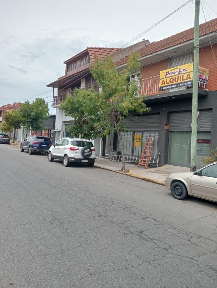 CASA EN PLANTA ALTA. AMOBLADA. LURO AL 6500