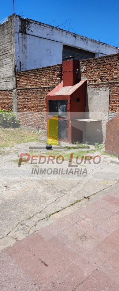 CASA 3 AMB. 25 DE MAYO 7300