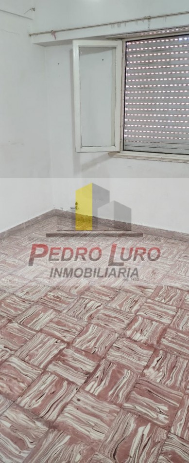 CASA 3 AMB. 25 DE MAYO 7300