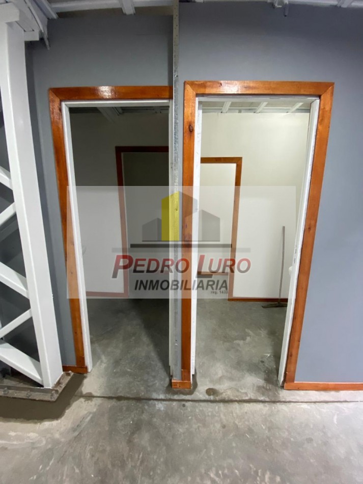 GALPON A ESTRENAR 580M2. LURO Y PIGUE