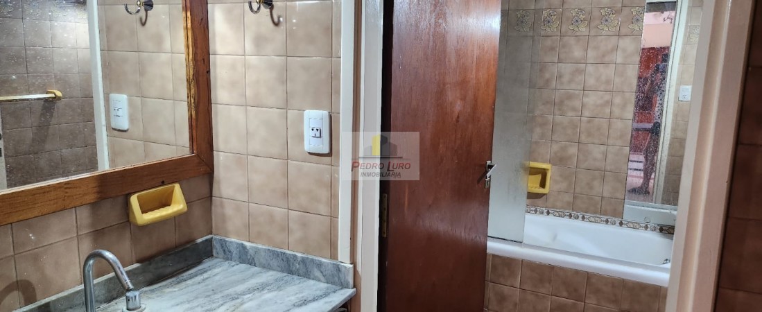 CASA 4 AMB. LURO Y 180