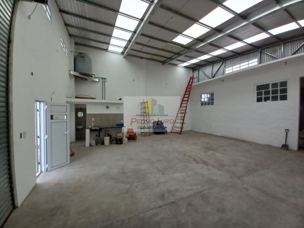 galpon 300m2 brown y jara