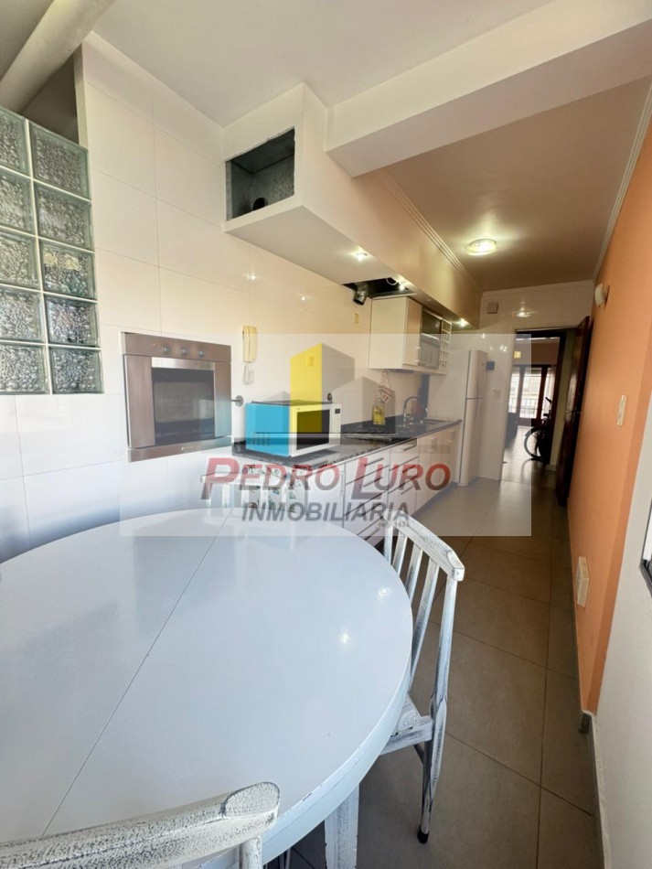 DEPARTAMENTO 3 AMB. +DEPENDENCIA. SAN LUIS AL 1800