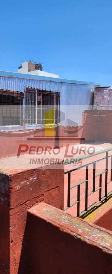 CASA 3 AMB. 25 DE MAYO 7300