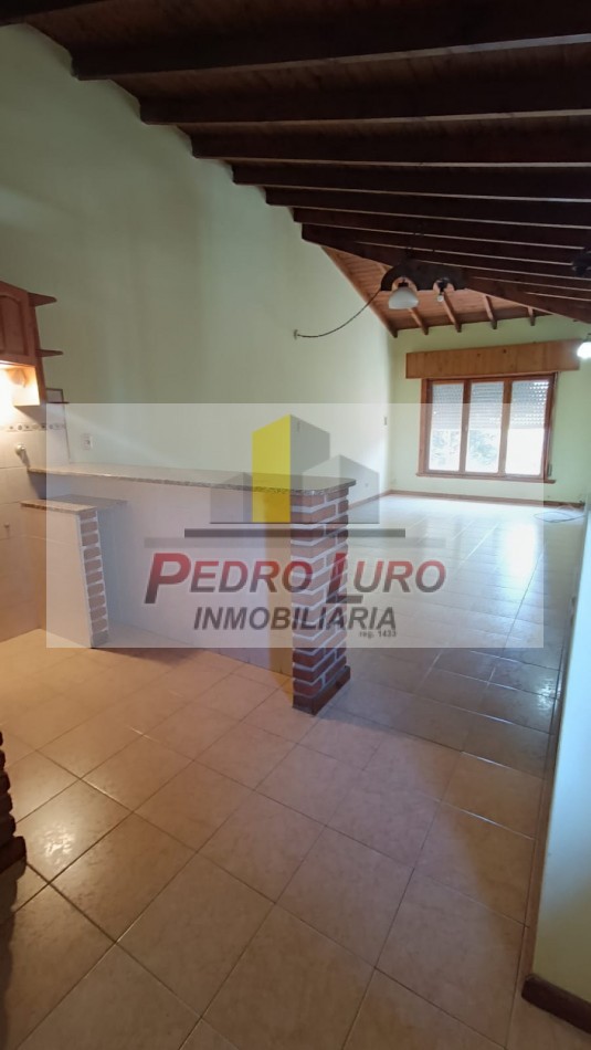 CASA EN PLANTA ALTA 3 AMB. SIRIA 2100