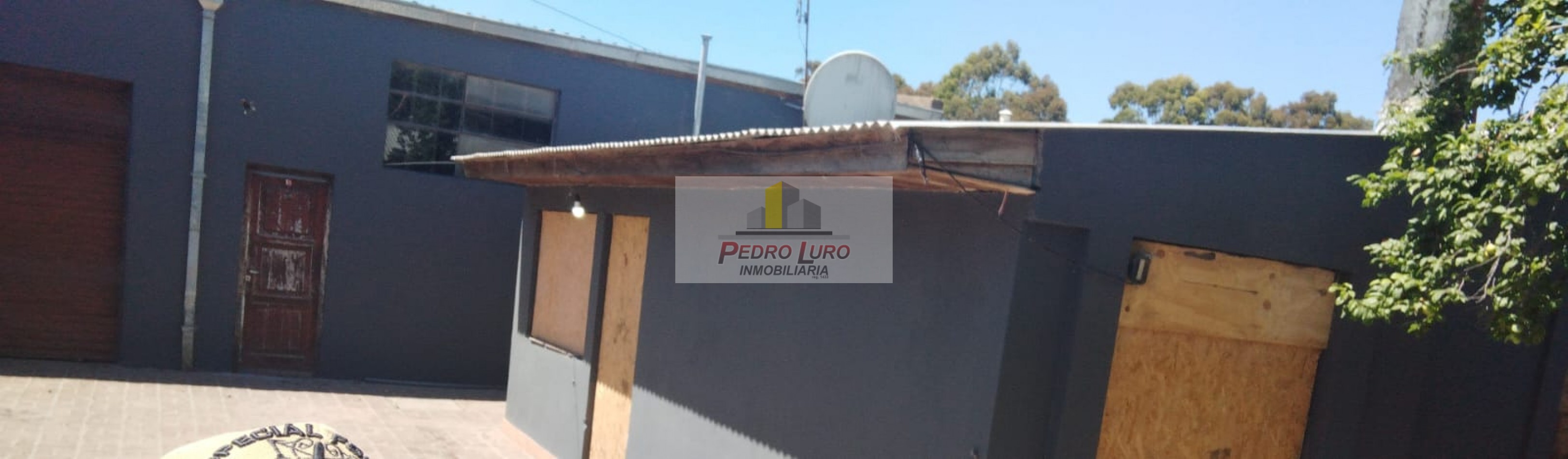 CASA + DEPOSITOS. ECUADOR AL 2300 