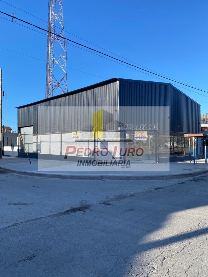 GALPON A ESTRENAR 580M2. LURO Y PIGUE