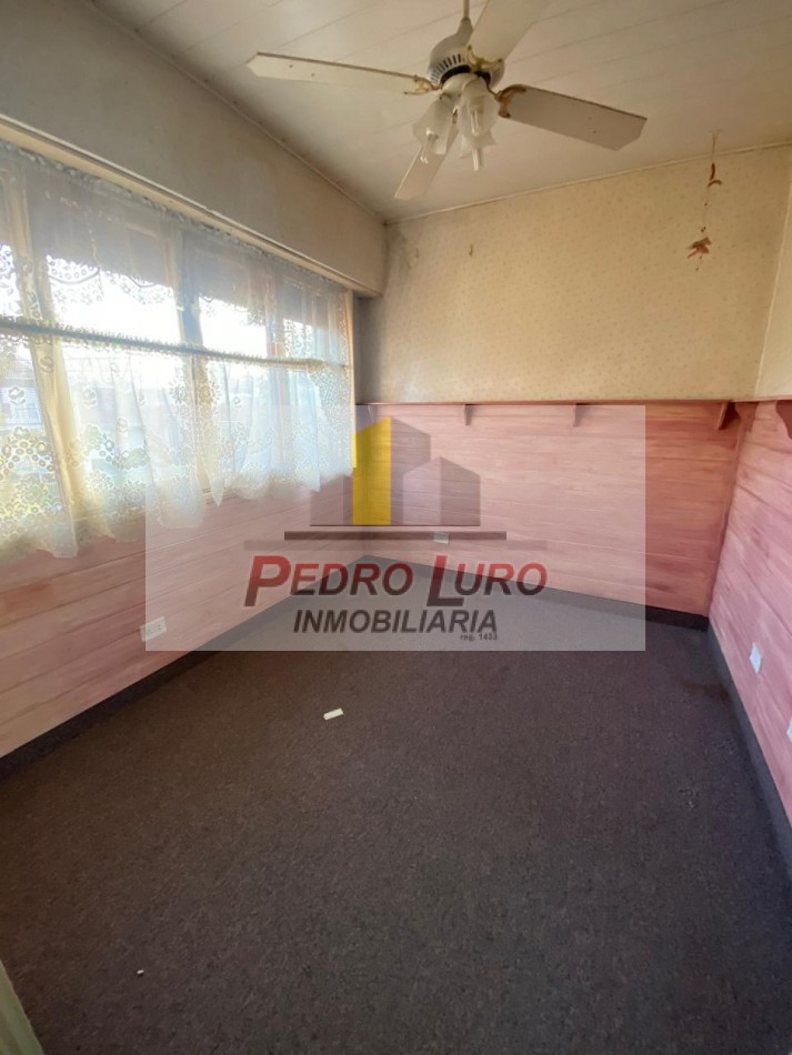 CHALET EN DOS PLANTAS 4 AMBIENTES. GENOVA AL 1900