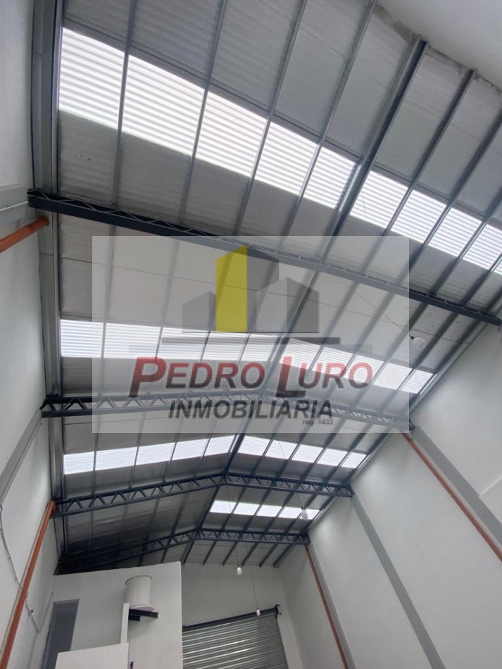 GALPON A ESTRENAR 250M2 