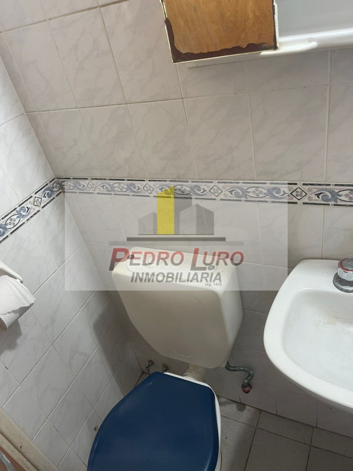 CASA 3 AMBIENTES CON GARAJE. CORONEL SUAREZ AL 800