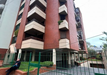 departamento 3 amb. + dependencia. jujuy y 9 de julio