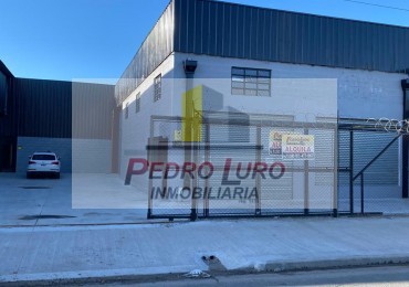 GALPON 300M2+200M2 CARGA DESCARGA. LURO Y PIGUE