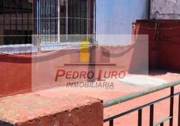 CASA 3 AMB. 25 DE MAYO 7300