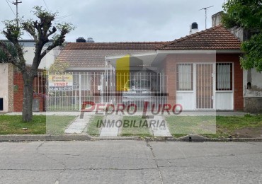 CASA + DEPARTAMENTO. 3 ARROYOS AL 1400