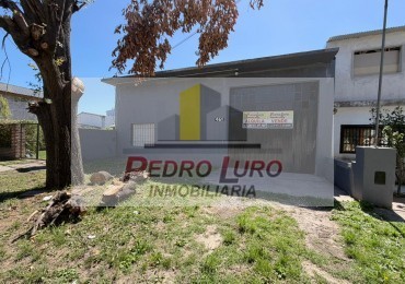 GALPON 200M2 CUB. JUAN B JUSTO Y CHAMPAGÑAT